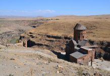 Azak Kalesi Kuşatmasında Zorluklar ve Çatışmalar